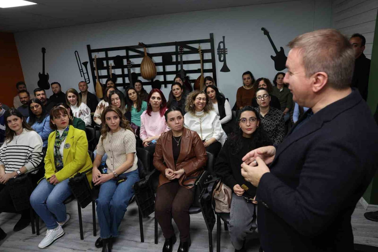 ERZİNCAN’DA EĞİTİMCİLERDEN KÜLTÜR VE SANAT BULUŞMASI