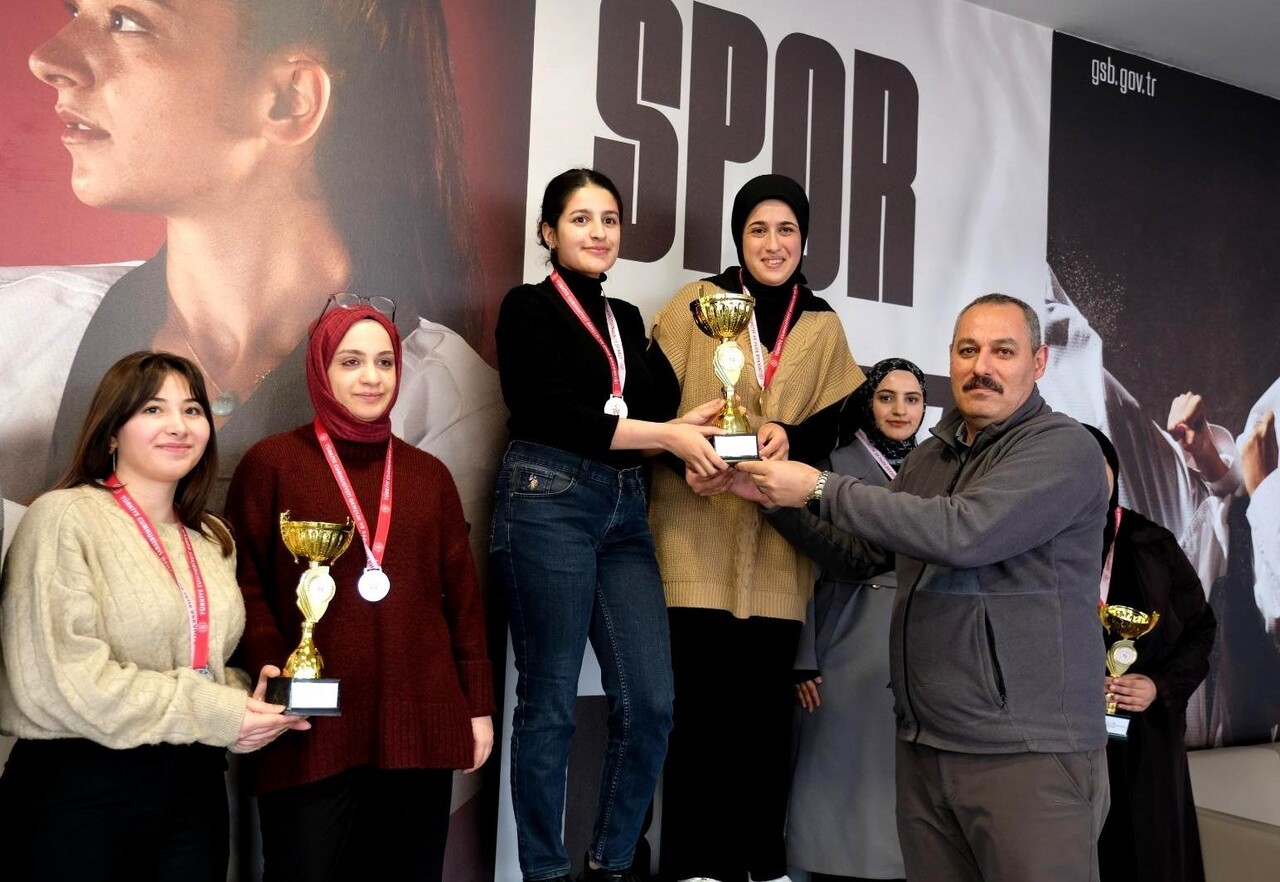 ERZİNCAN GSB YURTLARI ARASI YURTLİG SATRANÇ İL BİRİNCİLİĞİ TAMAMLANDI