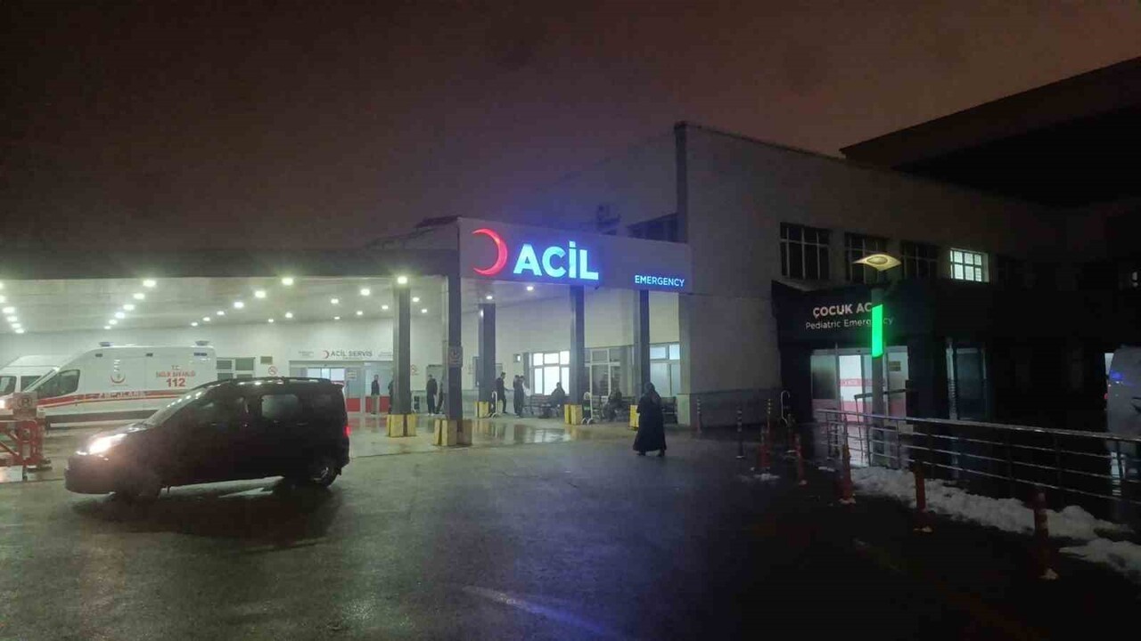 ERZURUM'UN PALANDÖKEN İLÇESİNDE BUGÜN AKŞAM GEÇ SAATLERDE SİLAHLI SALDIRIYA UĞRAYAN ŞAHIS HAYATINI...