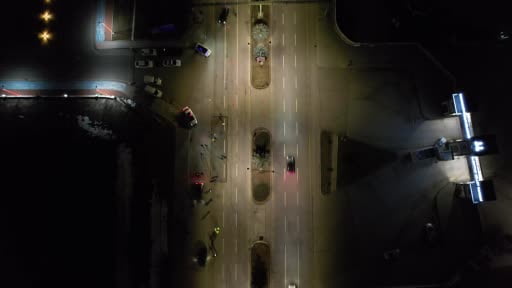 Erzurum’da yılbaşı öncesi denetim: Durdurulan tırda 23 düzensiz göçmen yakalandı