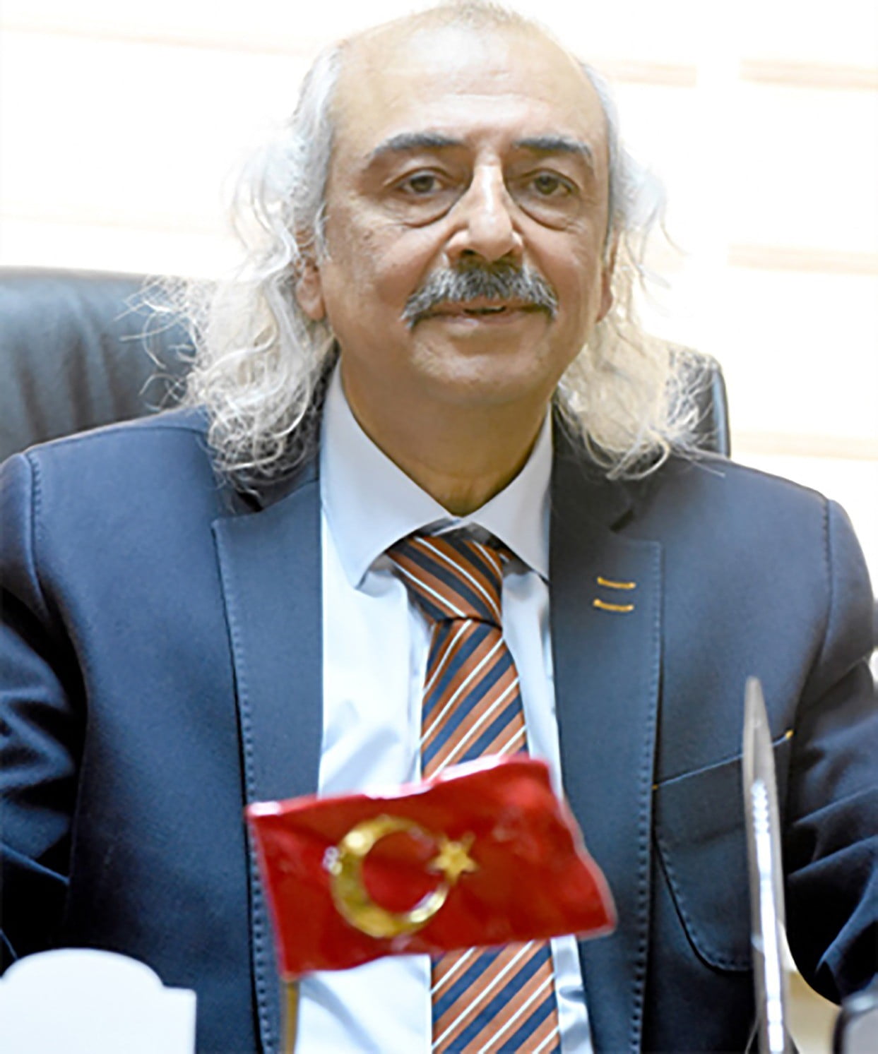 ERZURUM TARİH DERNEĞİ BAŞKANI ÖMER ÖZDEN, SARIKAMIŞ’IN VATANLARI İÇİN DONARAK CAN VEREN BİNLERCE...