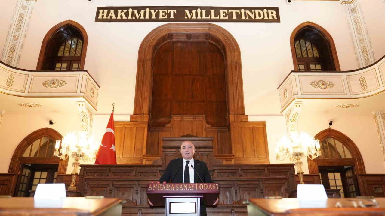 ERZURUM TİCARET VE SANAYİ ODASI’NIN FİKİR VE DÜŞÜNCE ÖNCÜLÜĞÜNÜ ÜSTLENDİĞİ CUMHURİYETİ KURAN...