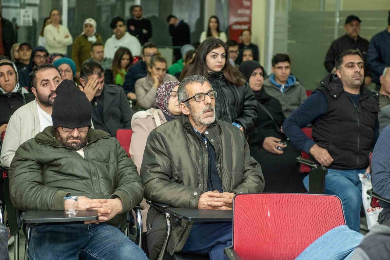 ESENYURT BELEDİYESİ İSTİHDAM MERKEZİ (ESBİM), 3 ARALIK DÜNYA ENGELLİLER GÜNÜ DOLAYISIYLA ÖZEL BİR...