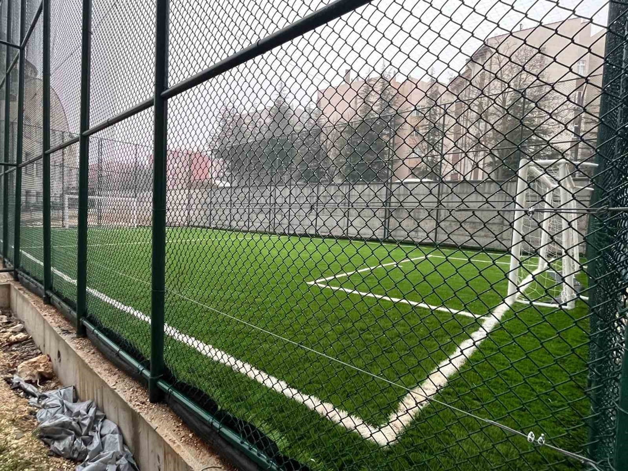 ESKİŞEHİR ÇANKAYA HAFIZLIK EĞİTİM MERKEZİ'NE BASKETBOL VE FUTBOL SAHASI KAZANDIRILDI.