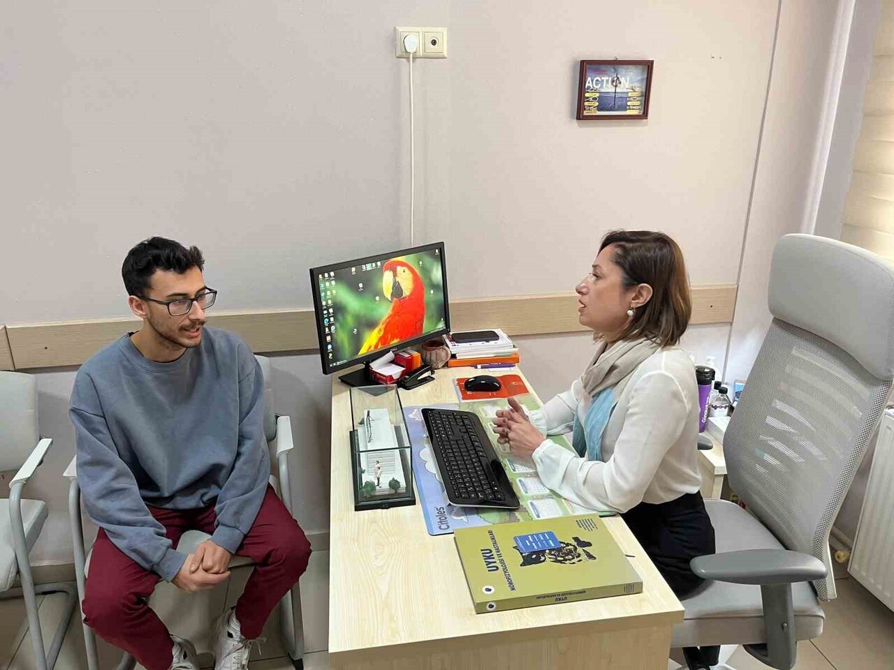 ESKİŞEHİR ÖZEL ÜMİT VİŞNELİK HASTANESİ UZM. DR. RABİA SEDEF ÜRE, ÜÇ AYDAN UZUN SÜREN UYKUYA DALMA...