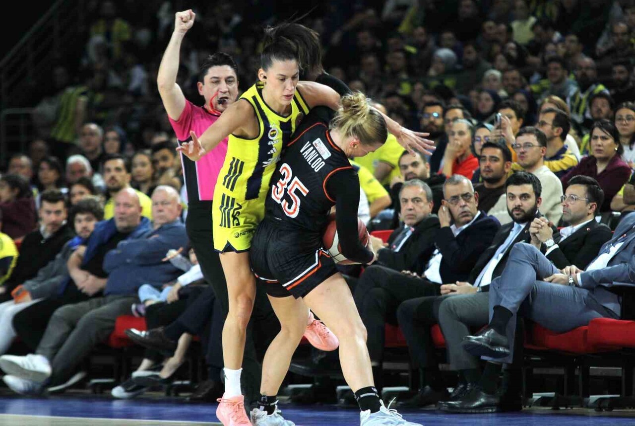 FENERBAHÇE OPET, 30. KADINLAR CUMHURBAŞKANLIĞI KUPASI MAÇINDA ÇİMSA ÇUKUROVA BASKETBOL KULÜBÜ...