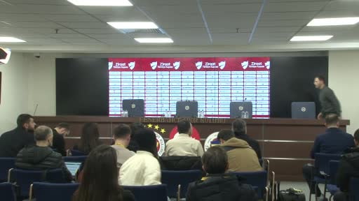 Fenerbahçe Teknik Direktörü Domenico Tedesco, Beşiktaş derbisi sonrası, "Bu sonuç canımızı...