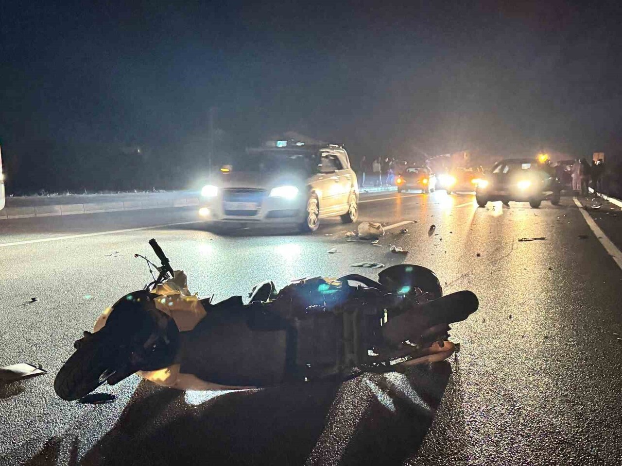 FETHİYE’DE HAFİF TİCARİ ARAÇ, ELEKTRİKLİ BİSİKLETE ÇARPTI: 1 ÖLÜ