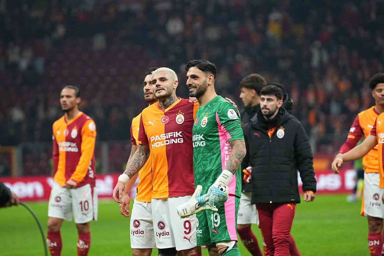 GALATASARAY, KASIMPAŞA MÜSABAKASIYLA TRENDYOL SÜPER LİG’DE BU SEZON 5 MAÇ SONRA GOL YEMEDEN...