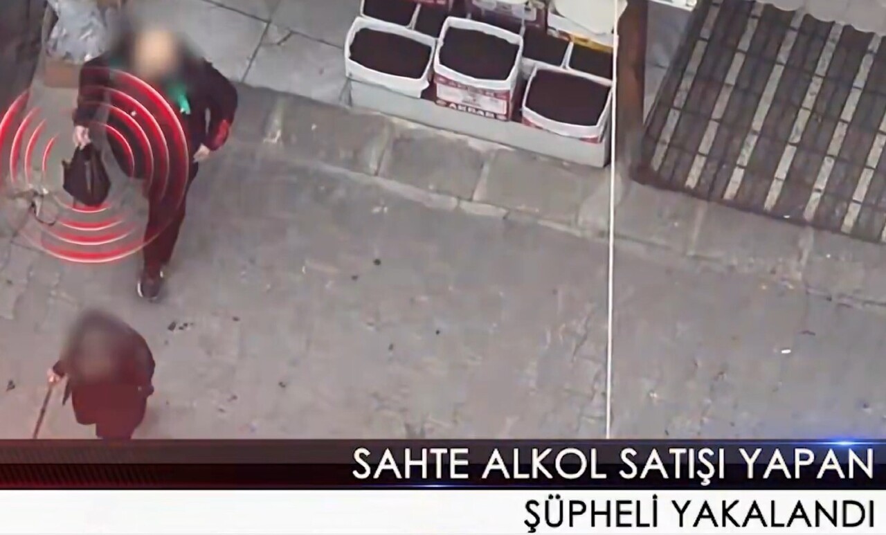 GAZİANTEP'TE SUÇ VE SUÇLULARA YÖNELİK DENETİMLER HAVADAN GÜVENLİK SAĞLAYAN YÜKSEK ÇÖZÜNÜRLÜKLÜ...