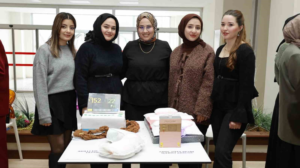 GAZİANTEP İSLAM BİLİM VE TEKNOLOJİ ÜNİVERSİTESİ (GİBTÜ) SAĞLIK BİLİMLERİ FAKÜLTESİ EBELİK BÖLÜMÜ...