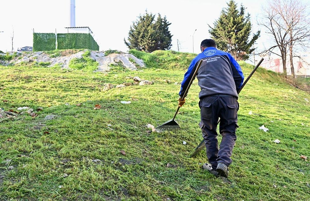 GAZİOSMANPAŞA BELEDİYE BAŞKAN VEKİLİ ERAY KARADENİZ, ÇOCUKLARIN İSTEĞİ ÜZERİNE KARADENİZ...