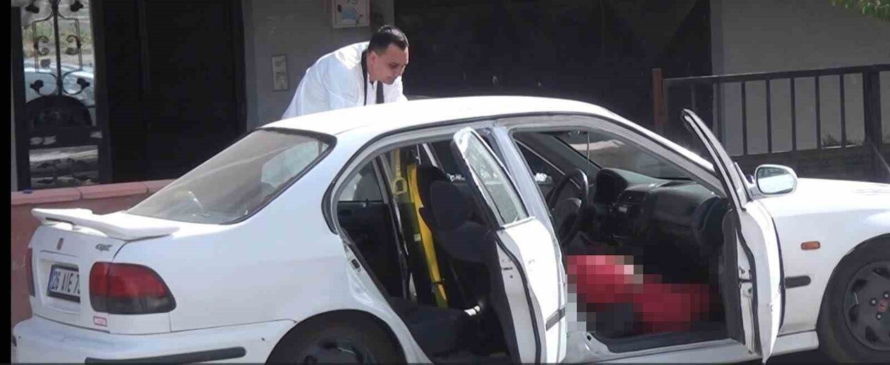 GEÇTİĞİMİZ YIL ADANA'DAN ESKİŞEHİR'E GELEREK ÖZ KIZINI VE 7 YAŞINDAKİ TORUNUNU SİLAHLA VURARAK...