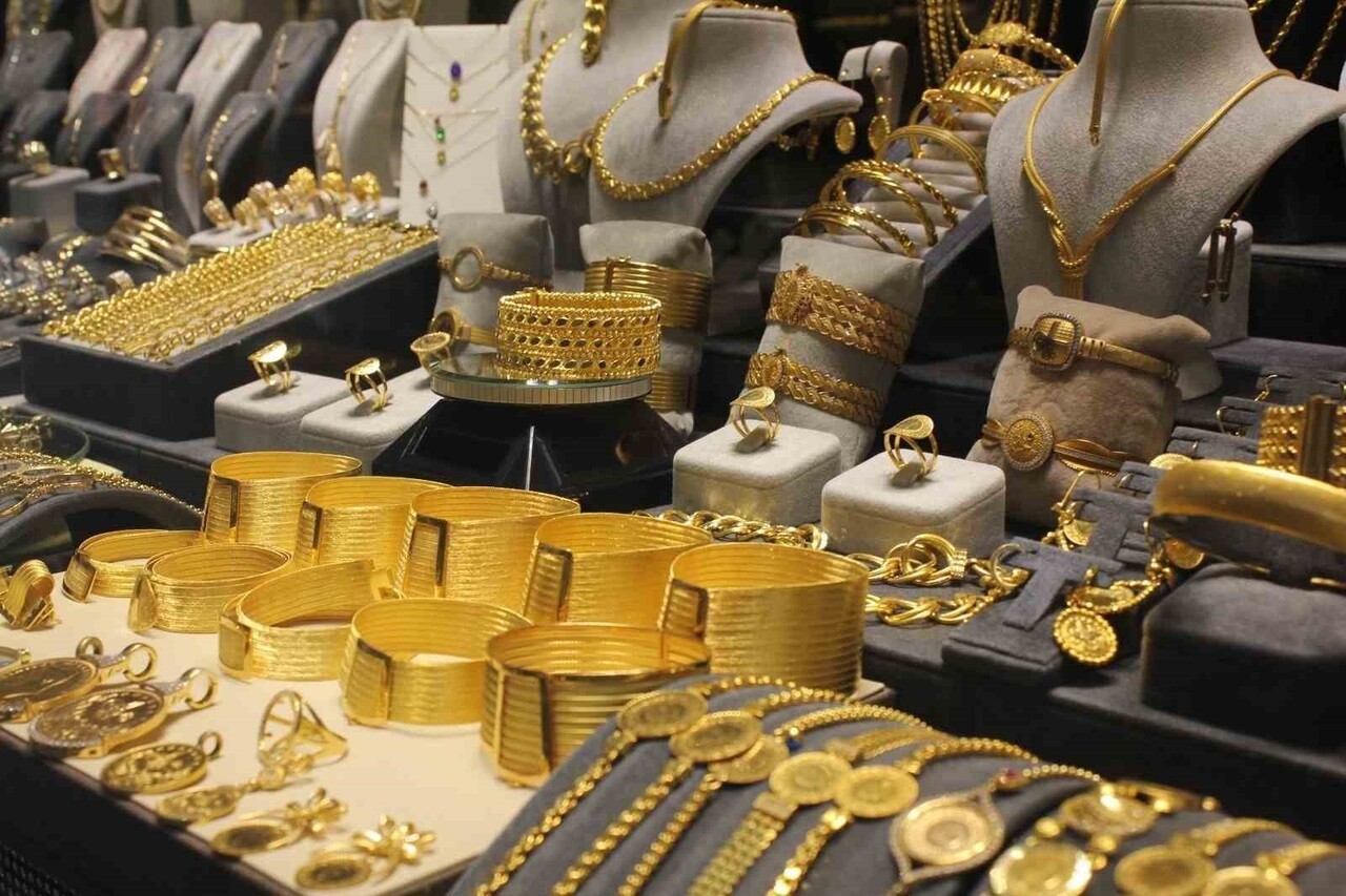 GRAM ALTIN 6 BİN LİRAYA YAKLAŞTI