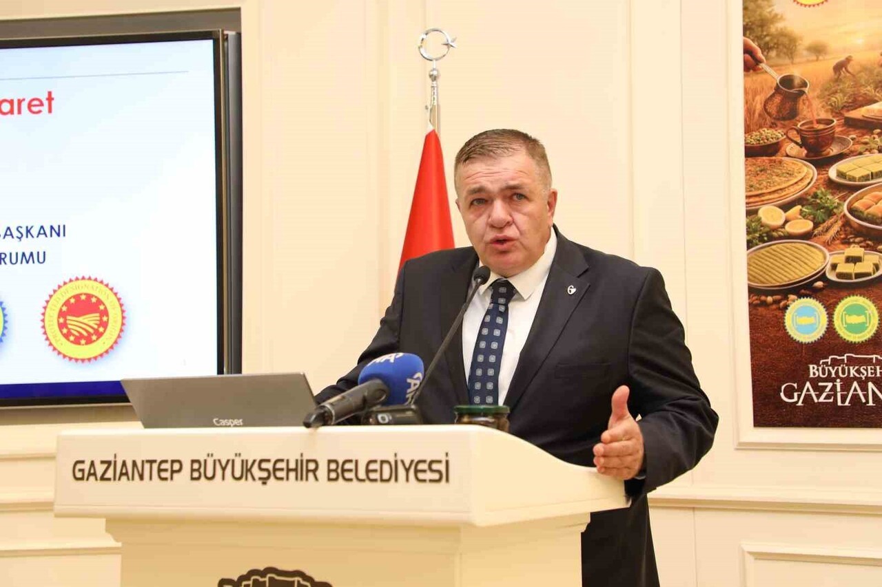 GTB’YE COĞRAFİ İŞARET BAŞARILARI İÇİN TEŞEKKÜR PLAKETİ