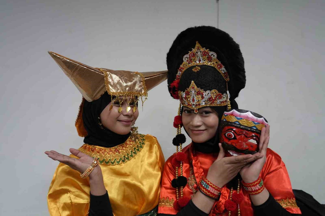 GÜMÜŞHANE ÜNİVERSİTESİ’NDE ÖĞRENİM GÖREN ENDONEZYALI ÖĞRENCİLER, ÜLKELERİNİN KÜLTÜRÜNÜ TANITMAK...