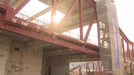 Güney Kore’nin Gwangju şehrinde bir kütüphane inşaatında çelik yapının çökmesi sonucu 1 işçi...