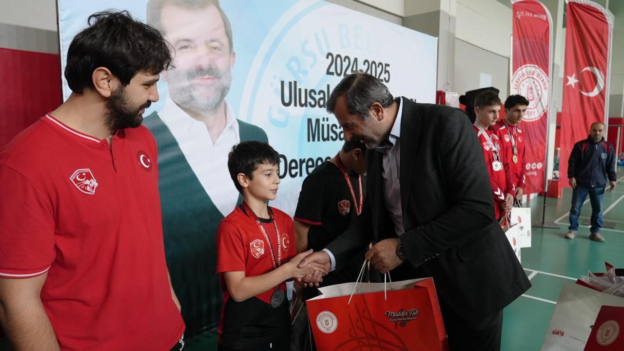 GÜRSU BELEDİYESİ, SPORA VE SPORCUYA VERDİĞİ DESTEĞİ YENİ BAŞARILARLA TAÇLANDIRIYOR.  2024-2025...