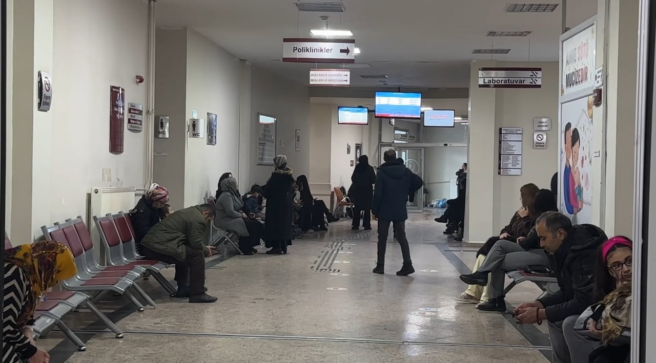 HAKKARİ’NİN YÜKSEKOVA İLÇESİNDE MEVSİM GEÇİŞİYLE BİRLİKTE ARTAN GRİBAL ENFEKSİYON VAKALARI...