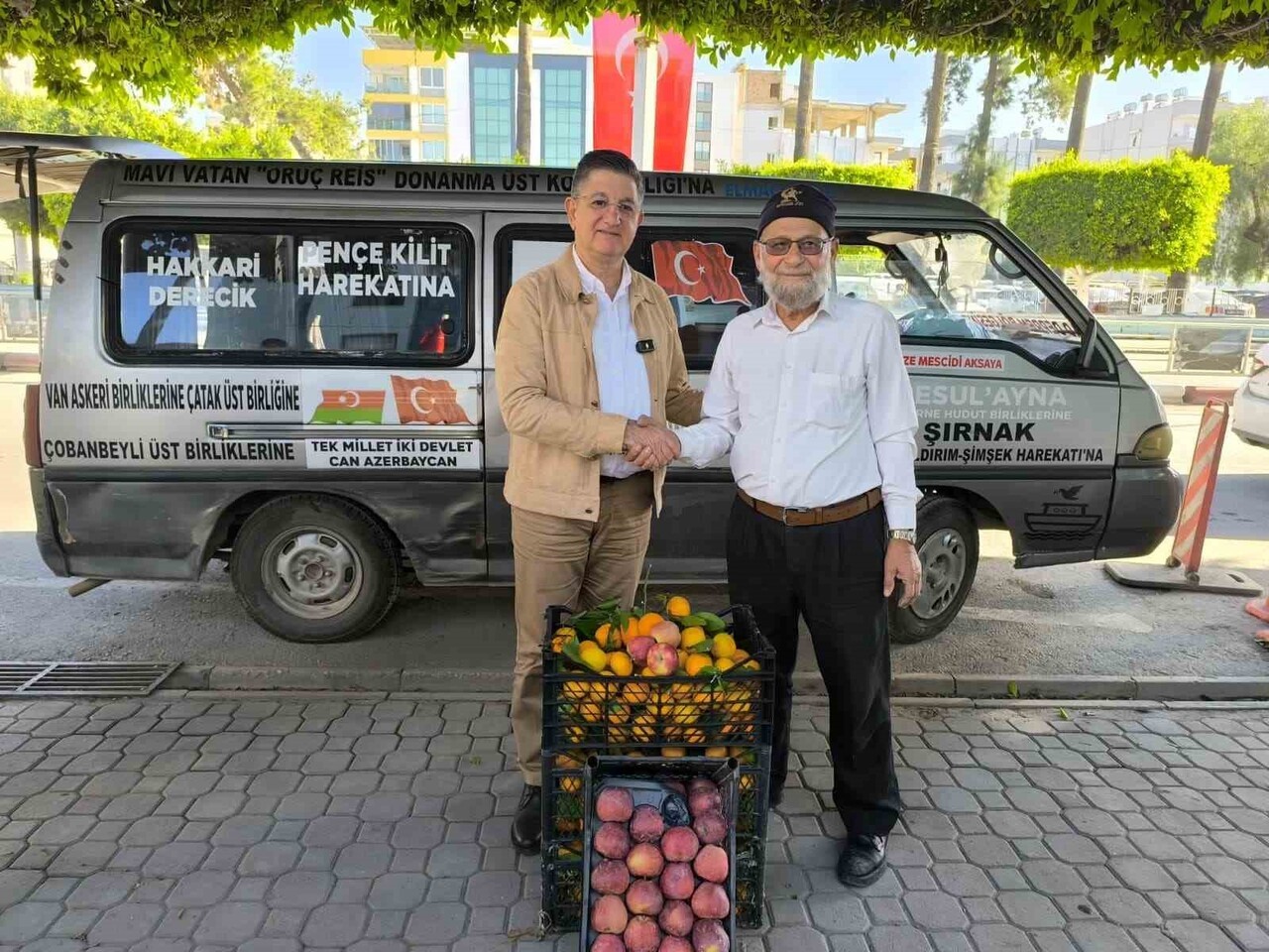 HATAY’IN DÖRTYOL İLÇESİNİN DAMAKLARDA TAT BIRAKAN MANDALİNASI, SINIR BÖLGESİNDE GÖREV YAPAN...