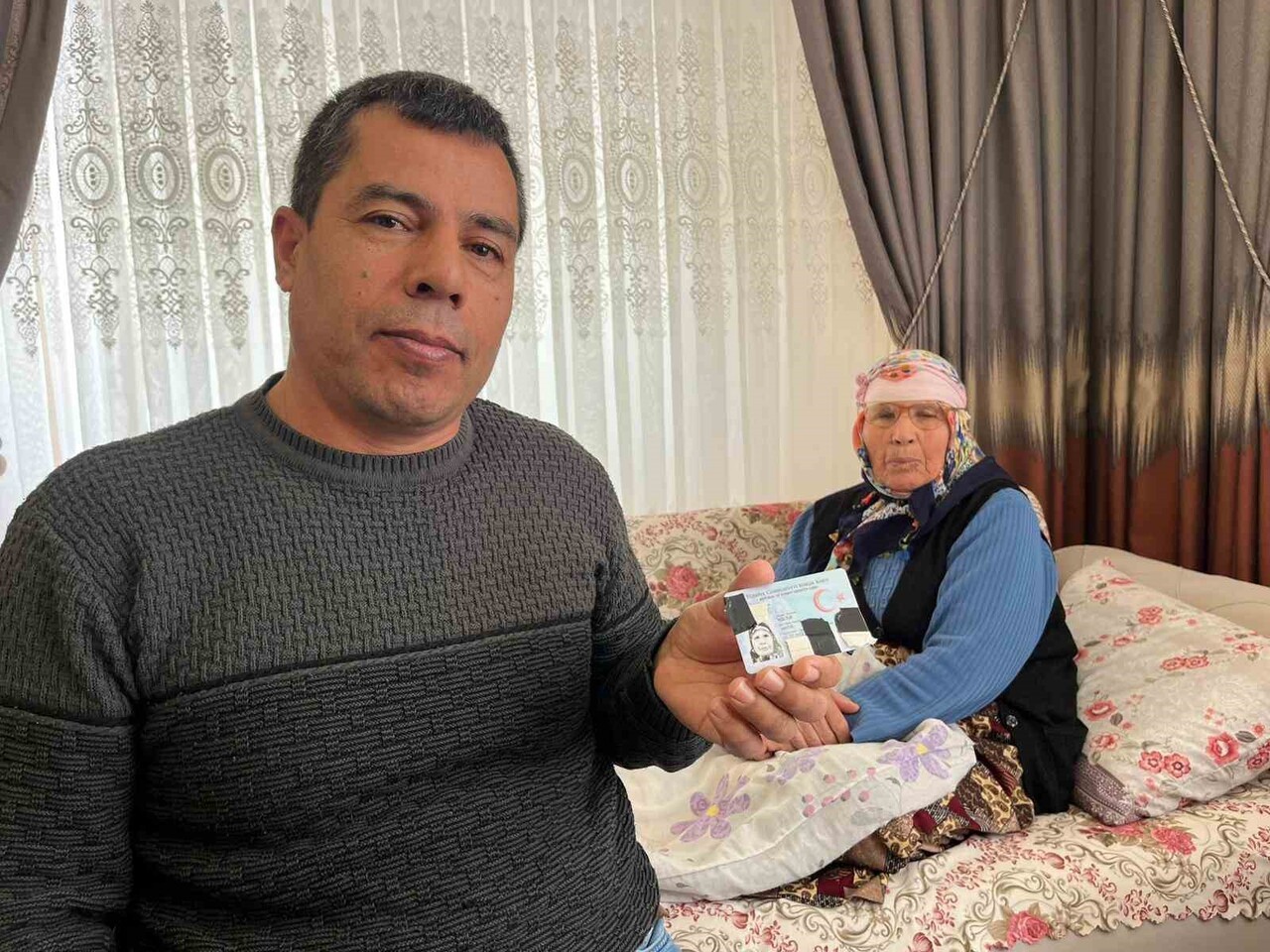 HAVVA KOLTUK VE OĞLU  MUSTAFA KOLTUK