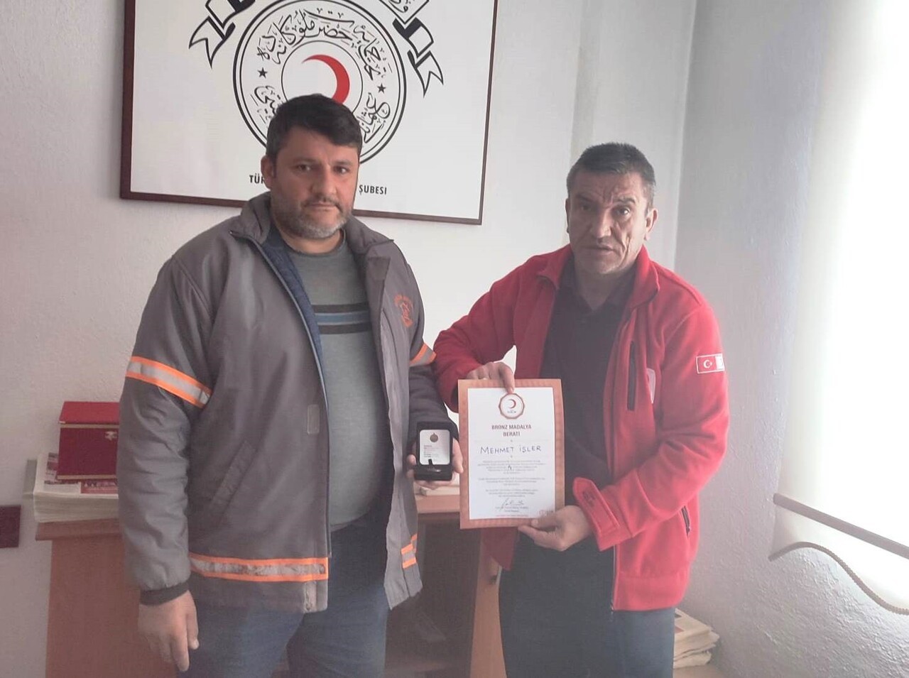 HİSARCIK’TA 10 KEZ KAN BAĞIŞLADI BRONZ MADALYA ALDI