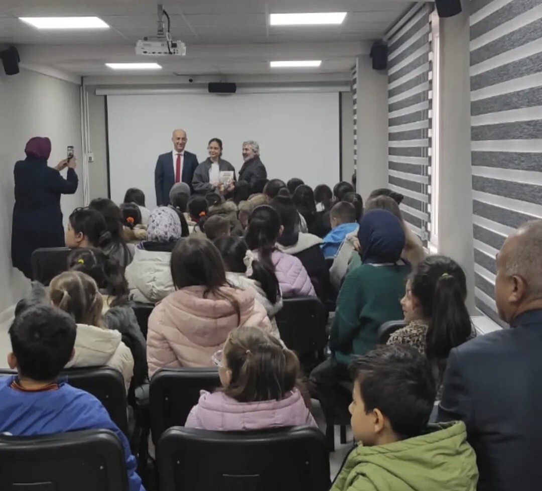 HİSARCIK’TA KİTAP FUARI