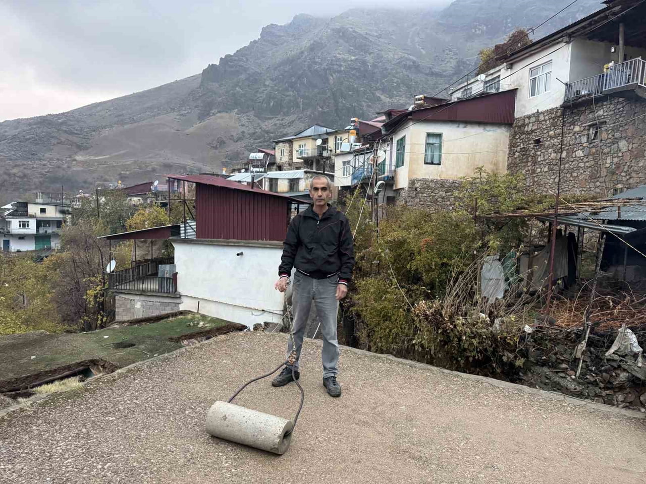 HÜSEYİN TOPÇU, KIŞ MEVSİMİNDE ÇOK ZORLANDIĞINI BELİRTTİ