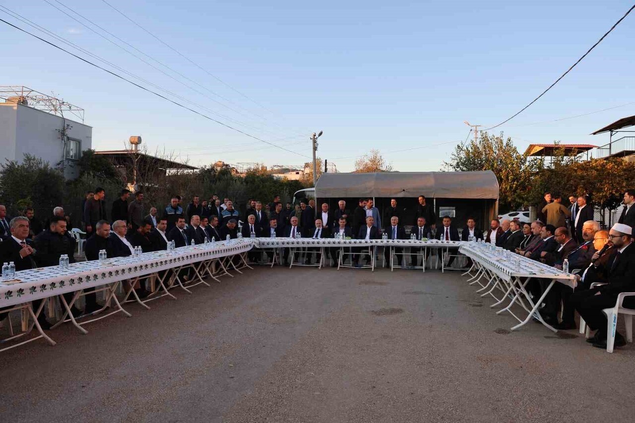 İÇİŞLERİ BAKANI ALİ YERLİKAYA, İÇİŞLERİ BAKANLIĞI HUKUK HİZMETLERİ GENEL MÜDÜRÜ HARUN BAŞIBÜYÜK’ÜN...