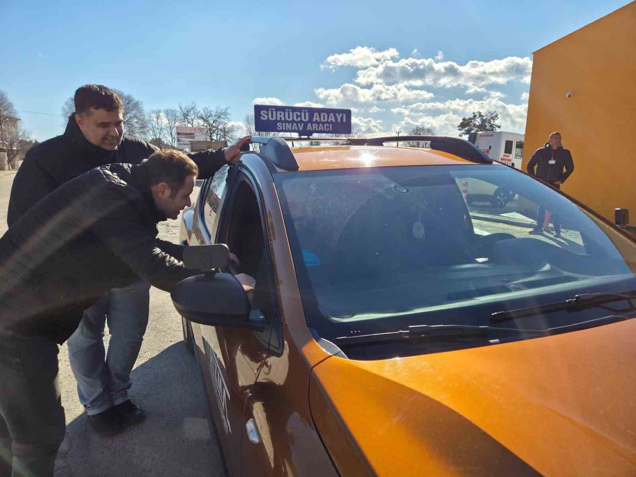 İL MİLLİ EĞİTİM MÜDÜRÜ ÇAY’DAN MTSK SINAV ALANIDA DENETİM