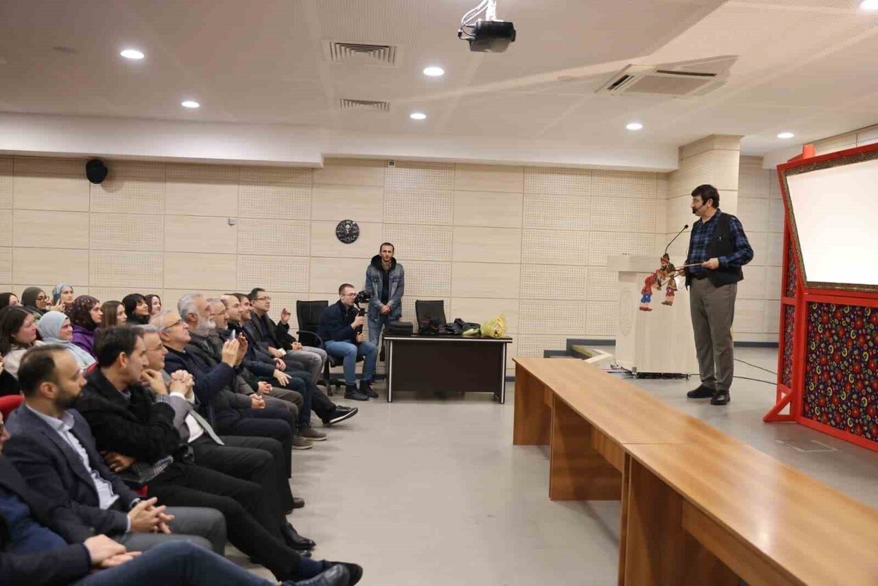 İLKADIM BELEDİYESİ VE ONDOKUZ MAYIS ÜNİVERSİTESİ (OMÜ) TÜRK EDEBİYATI VE ŞİİRİ ARAŞTIRMALARI...