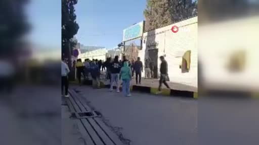 İran’ın Fars eyaletine bağlı Fesa ilçesinde hayat pahalılığı ve yüksek enflasyona karşı düzenlenen...