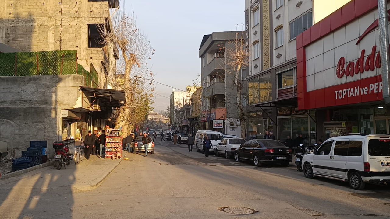 KAHRAMANMARAŞ GÖKSUN İLÇESİ MERKEZLİ 4,2 BÜYÜKLÜĞÜNDE DEPREM MEYDANA GELDİ.
