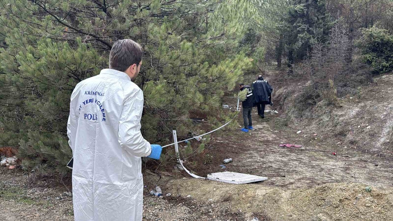 KARABÜK’TE KENDİSİNDEN HABER ALINAMAYAN ABİZER YANAR’IN ÖLÜ BULUNMASINA İLİŞKİN GÖZALTINA ALINAN...