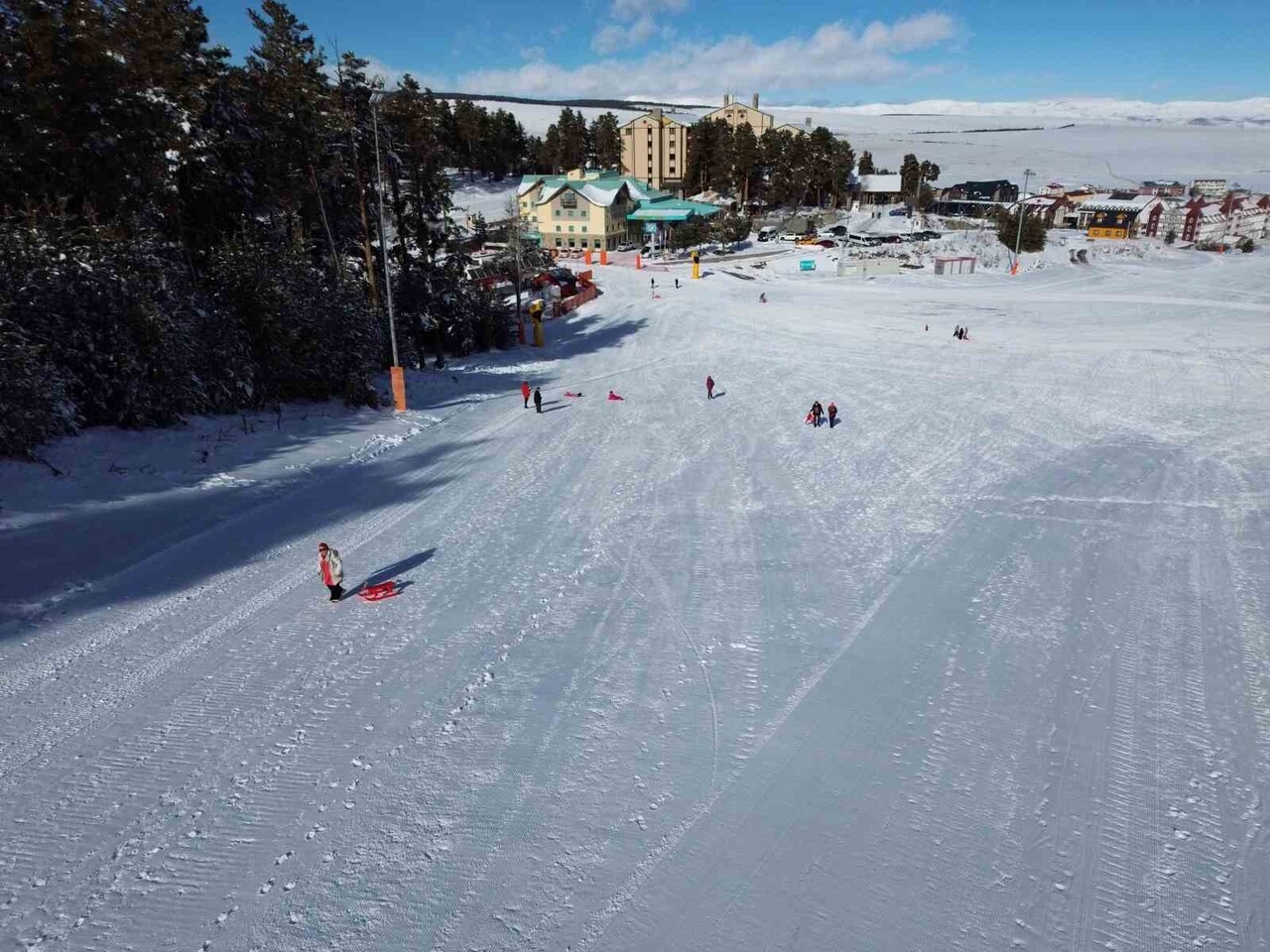KARS'IN GÖZDE KIŞ TURİZM MERKEZİ SARIKAMIŞ, KAYAKSEVERLERİ AĞIRLAMAYA HAZIRLANIYOR. KRİSTAL KARI...