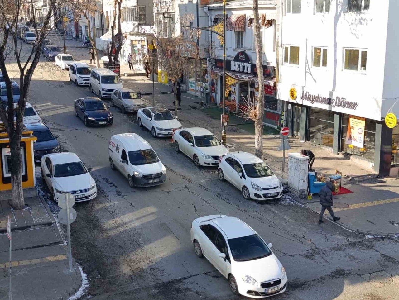 KARS’TA ARAÇ SAYISI REKORA KOŞUYOR(KARS-İHA)