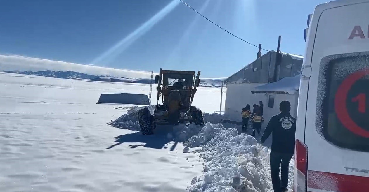 KARS’TA EKİPLER HASTA VATANDAŞLAR İÇİN SEFERBER OLDU(KARS-İHA)