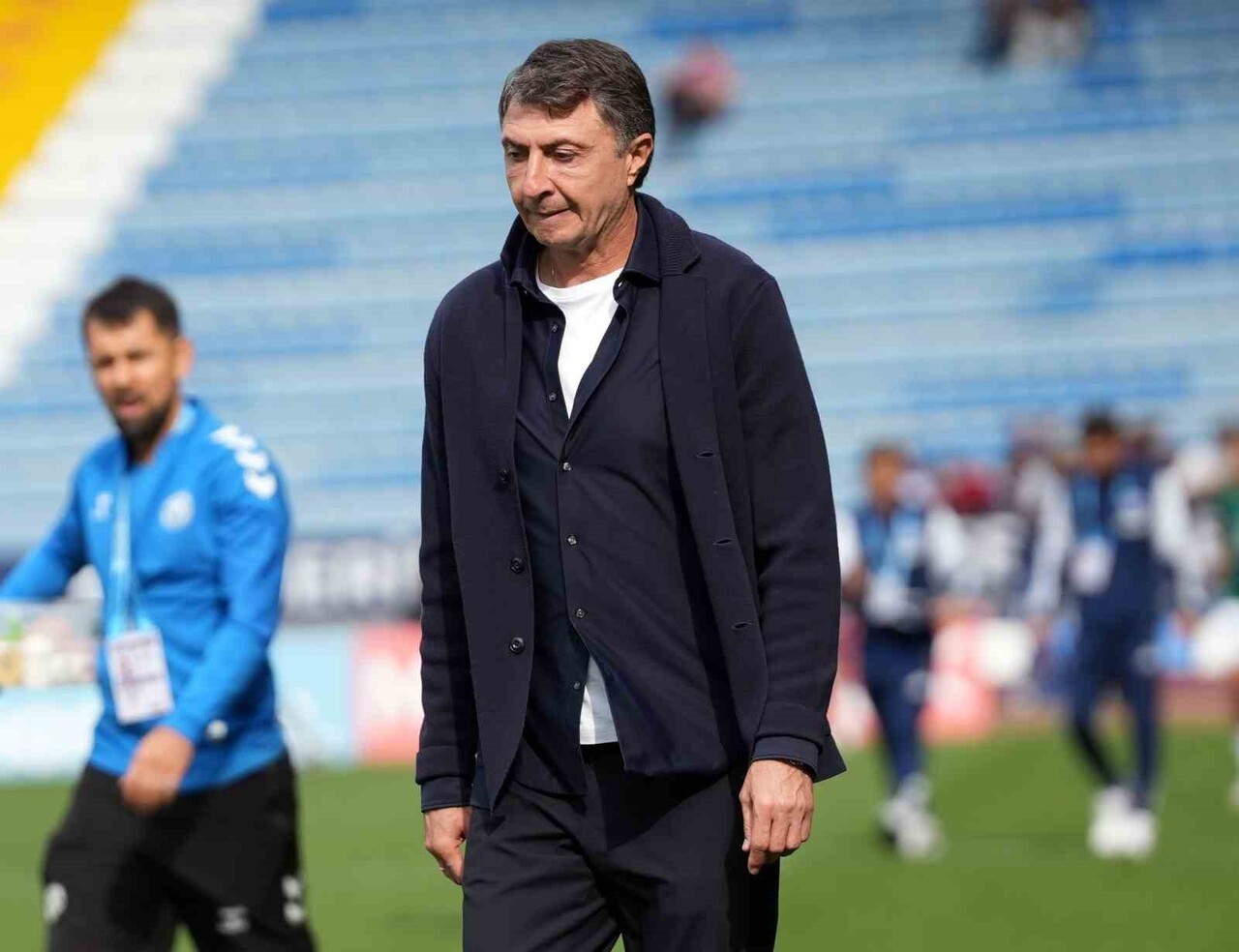 KASIMPAŞA, GÜRCÜ TEKNİK DİREKTÖRÜ ŞOTA ARVELADZE İLE YOLLARINI AYIRDI.