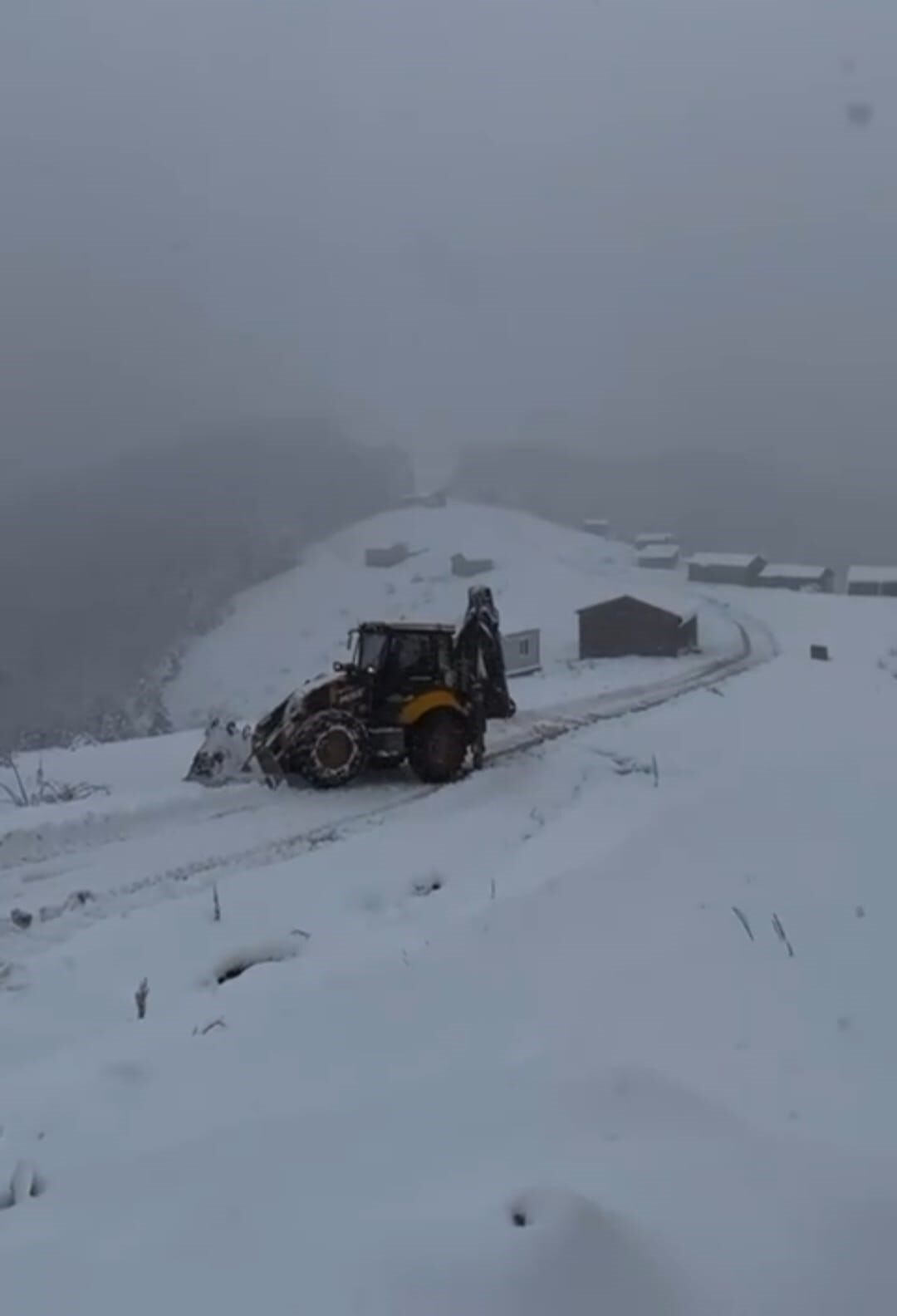 KASTAMONU'DA KAR YAĞIŞI BAŞLADI