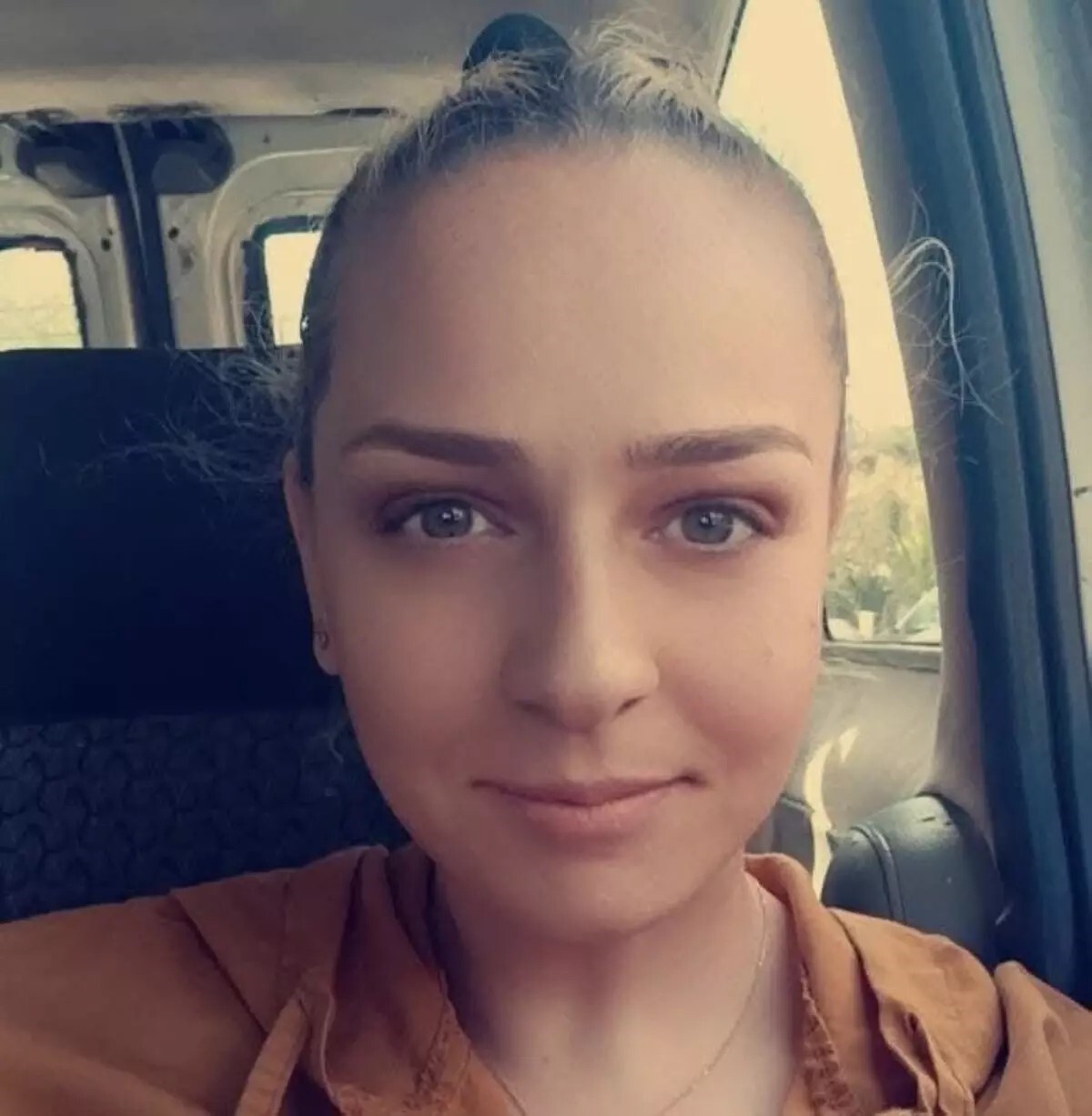 KASTAMONU’NUN CİDE İLÇESİNDE YAŞANAN TRAFİK KAZASINDA AĞIR YARALANAN ÜÇ ÇOCUK ANNESİ YASEMİN...