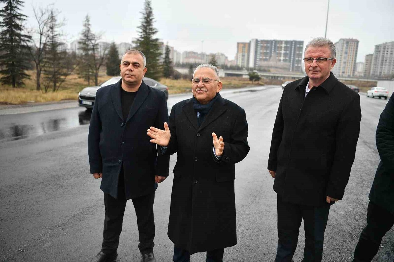 KAYSERİ BÜYÜKŞEHİR BELEDİYE BAŞKANI DR. MEMDUH BÜYÜKKILIÇ, KARTAL KAVŞAĞI PROJESİ’NE ALTERNATİF...