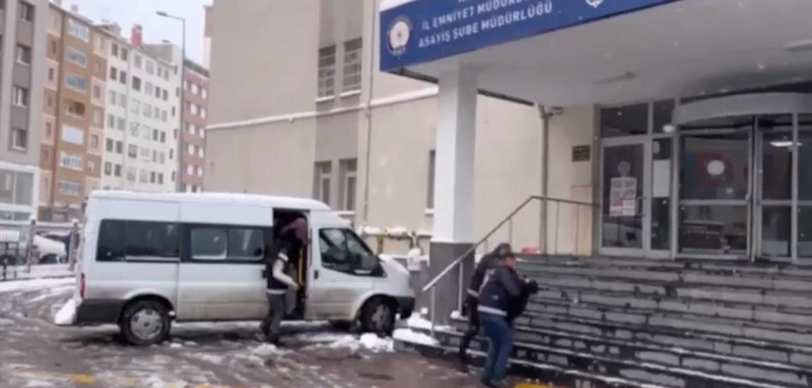 KAYSERİ’DE 2025 YILINDA ‘HIRSIZLIK’ OLAYLARINDA YÜZDE 39.6 ORANINDA DÜŞÜŞ SAĞLANARAK, OLAYLARIN...