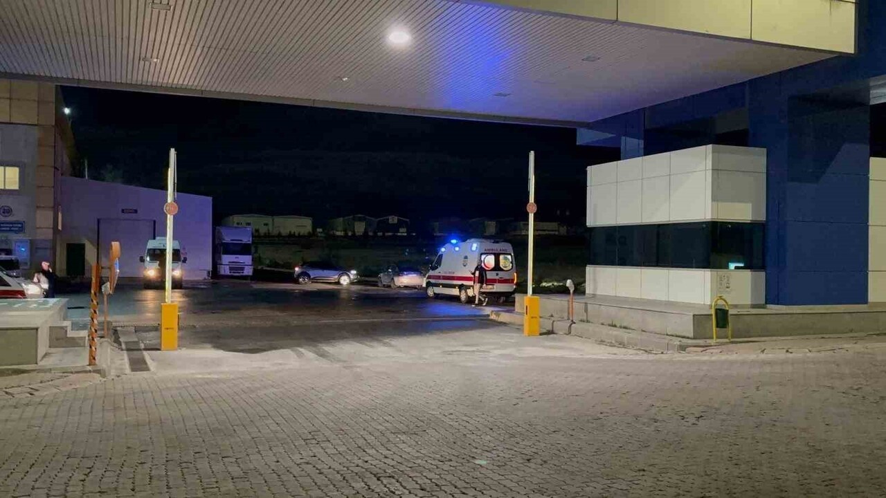 KAYSERİ MİMARSİNAN ORGANİZE SANAYİ BÖLGESİNDE BULUNAN ERCİYES ÇELİK HALAT FABRİKASI'NDA AKŞAM...