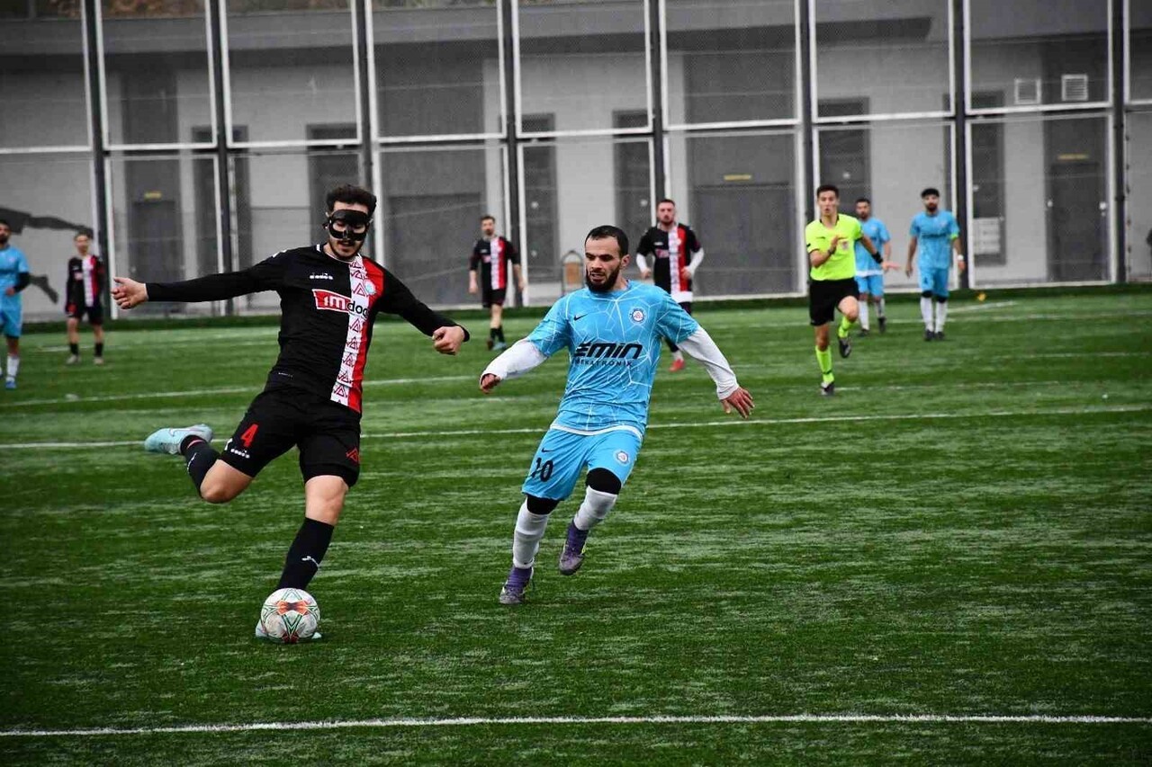 KAYSERİ ŞEKER MUSTAFA KILIÇ SÜPER AMATÖR KÜME’DE LİGİN 11. HAFTASINDA DERBİ HEYECANI YAŞANDI....