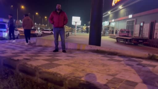 Kaza yapan alkollü sürücünün "Trakyalıyım ben be ya, hiç bir şeyim yok" diyerek polise sarılmak...