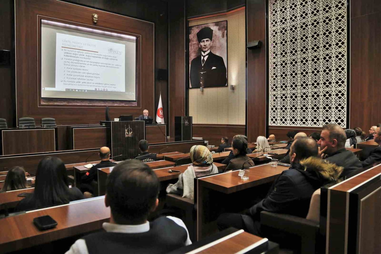 KEÇİÖREN BELEDİYESİ TARAFINDAN, BİRİM MÜDÜRLERİ VE BİRİM SORUMLULARINA YÖNELİK OLARAK “DİSİPLİN...