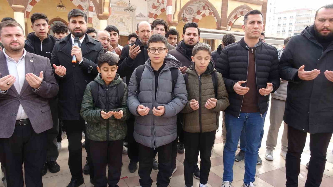 KİLİS'TE BİR ARAYA GELEN STK TEMSİLCİLERİ, 1 OCAK'TA GALATA KÖPRÜSÜ'NDE GERÇEKLEŞTİRİLECEK...