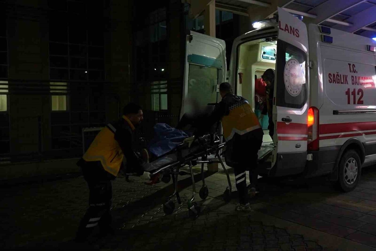 KIRIKKALE'NİN YAHŞİHAN İLÇESİNDE ALACAK-VERECEK MESELESİ NEDENİYLE ÇIKAN TARTIŞMADA BİR KİŞİ...