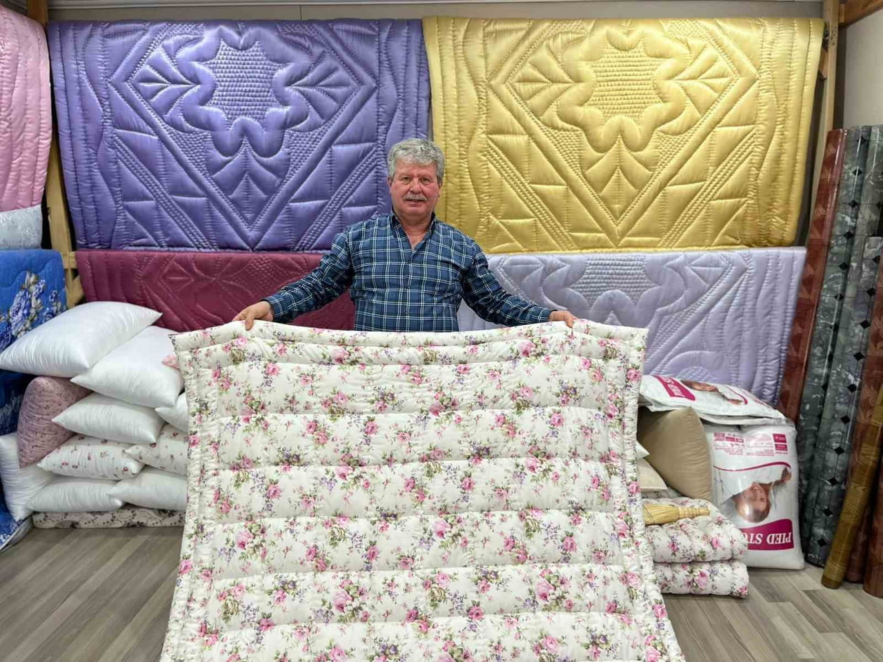 KIRKLARELİ'NİN BABAESKİ İLÇESİNDE MESLEĞİNDE YARIM ASRI GERİDE BIRAKAN YORGANCI YUSUF ÇEBİ...