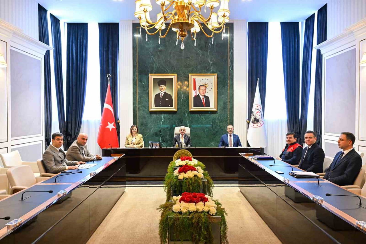 KIRKLARELİ VALİLİĞİ'NDE, BELEDİYE HİZMETLERİ SONUCU OLUŞAN HAFRİYAT TOPRAĞI, İNŞAAT, YIKINTI...